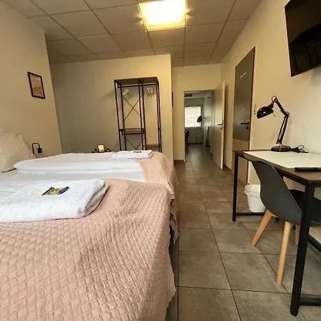 Lux And Big Apartment Moerfelden-Walldorf