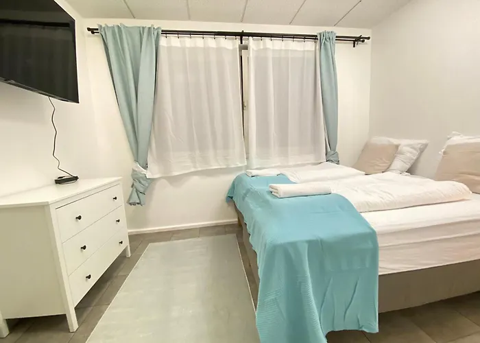 Lux And Big * Mörfelden-Walldorf