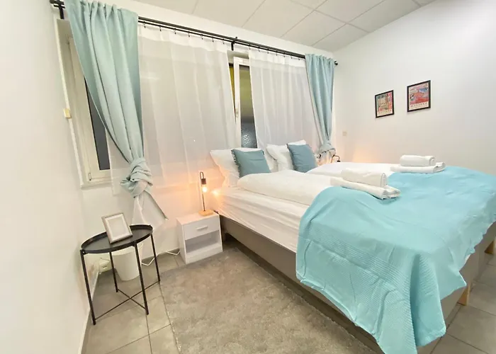 Lux And Big Apartamento *