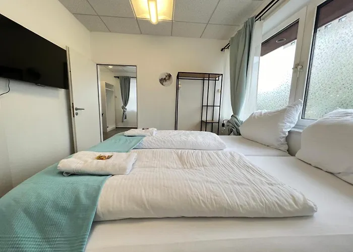 Lux And Big * Mörfelden-Walldorf